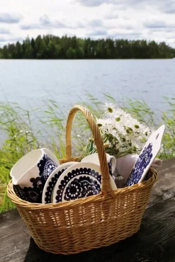 Esteri Lautanen 24cm*Arabia Hot