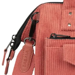 Sale Cabaia laukku Crossbody Bag M Newcastle