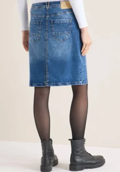 hame 361880*Cecil Online