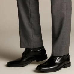 Hot Clarks pukukengät Tilden Plain Black