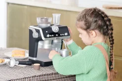 New DeLonghi leikkikahvikone Casdon