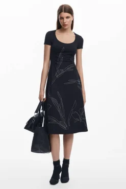 Hot Desigual mekko 25SWVK03 2000 musta