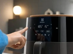 Discount Electrolux airfryer EAF7CG