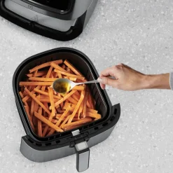 Explore 6 Air Fryer kiertoilmakypsennin E6AF1-6ST*Electrolux Outlet