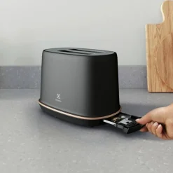 New Electrolux Explore 7 leivänpaahdin E7T1-6BP