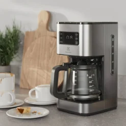 Discount Electrolux kahvinkeitin Create 5 ajastimella