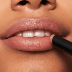 huulipuna The Slim Stick 101*Essence New