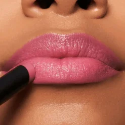 huulipuna The Slim Stick 104*Essence