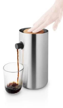 New Eva Solo Nordic Kitchen pumpputermos 1,8 l