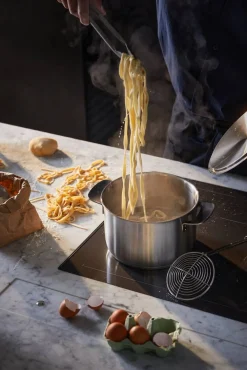 New Fiskars All Steel kattila 5 L