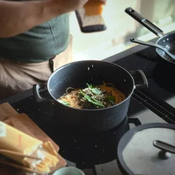 Best Fiskars Hard Face kattila 5 l kannella