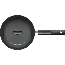 New Fiskars Hard Face paistokasari 24 cm kannella