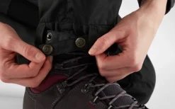 Sale Fju00e4llru00e4ven Fjällräven housut Keb Trousers Curved Short W 550 Black