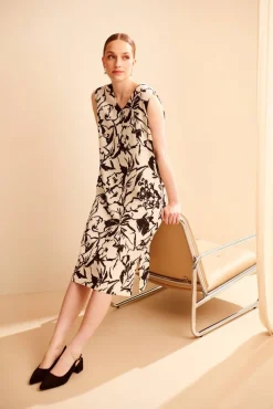 Hot Hansmark mekko Annela 72124 MUSTAVALKOINEN