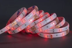 RGB LED-nauha 5 m kaukosäädin IP20*Heat Clearance