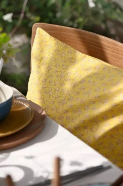 tyynynpäällinen Andrea keltainen kukat valkoinen*IB Laursen