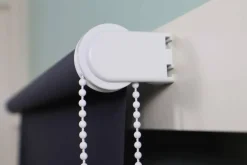 Outlet Ihanin pimentävä rullaverho musta 180x185 cm