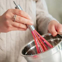 Hot Iloleipuri pallovispilä silikonipinnalla