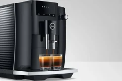 kahviautomaatti E4 Piano Black (EA)*Jura Outlet