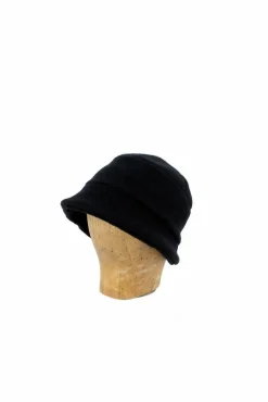 Online KN Kati Niemi hattu Krista