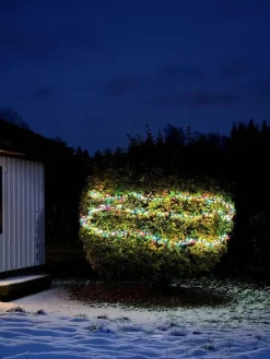 Outlet Konstsmide LED-ulkovalosarja Cluster 400-os.