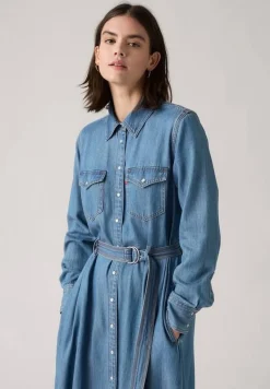 Online Levi's farkkumekko Quincay Maxi Dress 0000 Bright Mid Stone