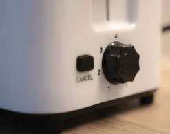 leivänpaahdin 700 W valkoinen*Livia New