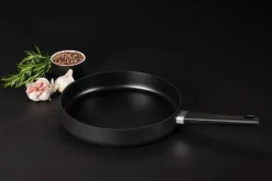 paistinpannu 28 cm grafeeni*Maku Hot