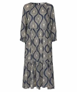 mekko MaNazario*Masai