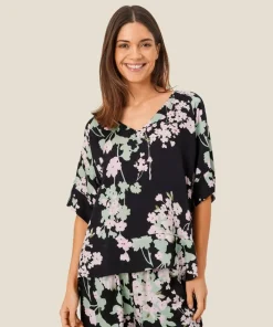 pusero MaBegitta*Masai Clearance