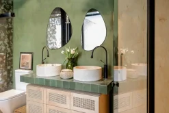 peili Idona 40 x 60 cm musta*Mirrors and More New