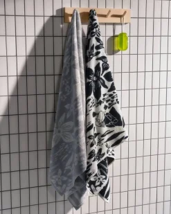 Arabia pyyhe 70x140 cm Lilja musta*Moomin Hot