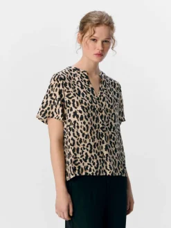 pusero Objkarina Leo*Object Clearance