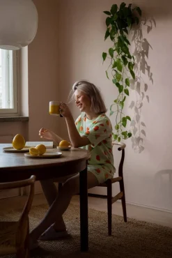 Hot Pentik muna Studio 12 cm keltainen