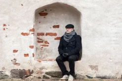 Sale Salon lakkitehdas hattu Huopis Crush MUSTA