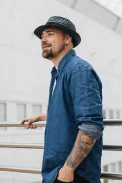 New Salon lakkitehdas olkihattu Straw Hat Trilby 2401 Black / musta