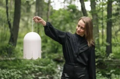 Sale Sessak design-riippuvalaisin Kielo mattavalkoinen