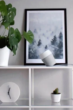 pöytävalaisin Louhi betoninvärinen / valkoinen*Sessak