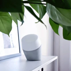 pöytävalaisin Louhi betoninvärinen / valkoinen*Sessak