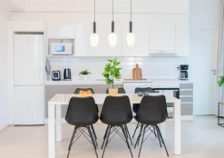 Outlet Sessak Raven riippuvalaisin musta