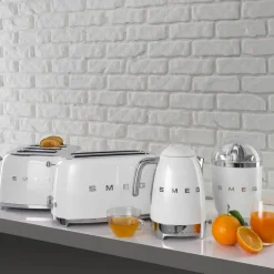 Online Smeg leivänpaahdin TSF03WHEU 4-viipaleen, valkoinen