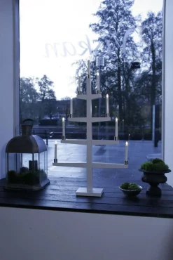 New Star Trading 9-haarainen kynttelikkö Tall valkoinen