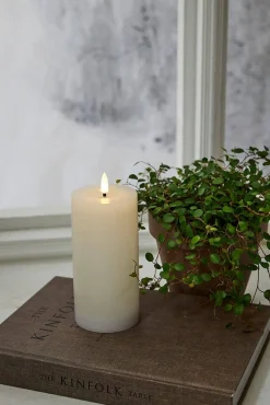 LED-kynttilä Flamme Flow 17,5 cm valkoinen*Star Trading Online