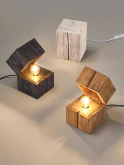 Trio Lighting pöytävalaisin Treasure E14 (sis.) puu