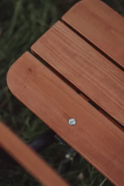 Hot Varax istuinryhmä Rasta Viking,  mustalla rungolla