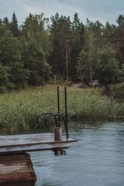 Best Varax laituritikas 420 ylösnostettava, musta