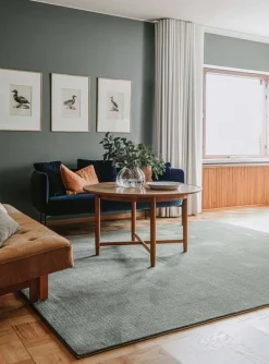 New VM-Carpet Puuteri 164 oliivi, 133*200 cm, kantti 5921