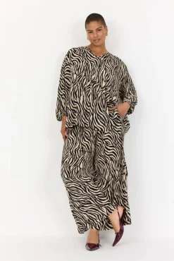 Wasabi pusero Liona 1 9999 Musta / Valkoinen