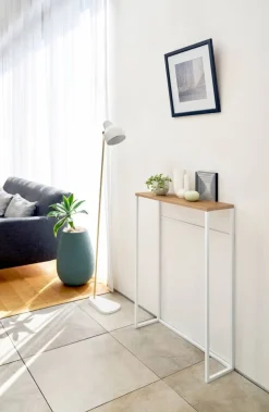 Hot Yamazaki konsolipöytä Tower valkoinen