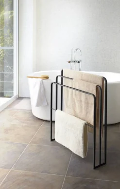 Discount Yamazaki kylpypyyheteline Tower musta